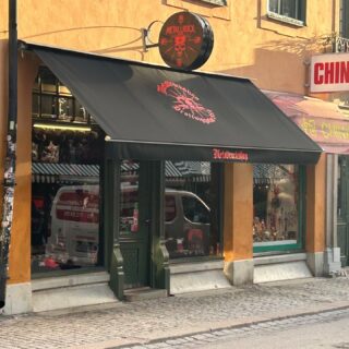 Ny markisväv med tryck! Dags att fräscha upp din markis kanske ?